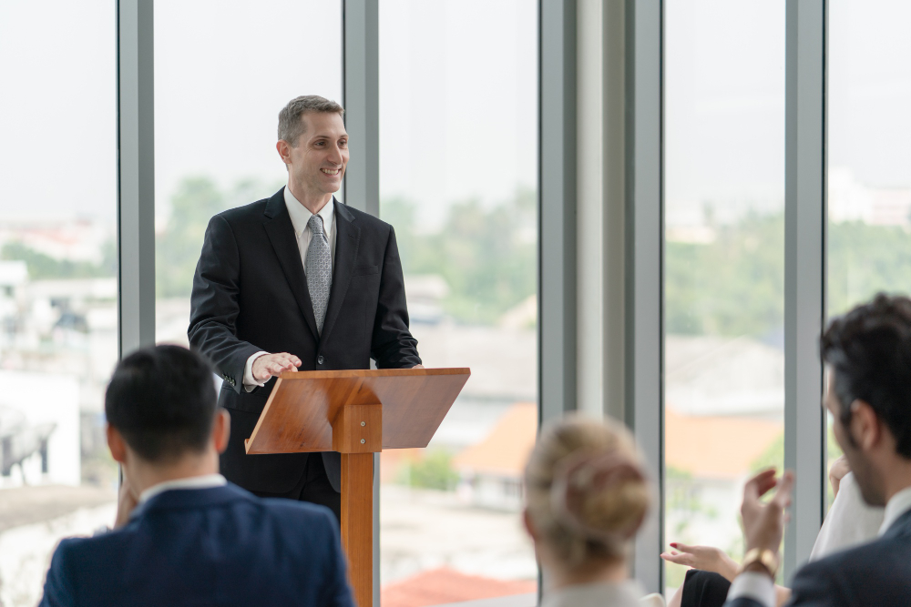 5-reasons-propdream-teams-dominate-small-mid-market-ma